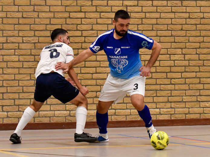De zaalvoetballers van AGOVV, hier op archiefbeeld, wonnen in Den Haag.