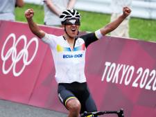 Carapaz bezorgt Ecuador zeldzame gouden medaille, Mollema net naast het podium