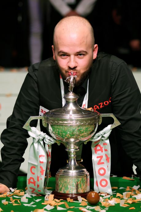 La victoire de Luca Brecel au championnat du monde de snooker élue "Prestation de l’année”
