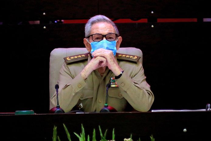 Raúl Castro tijdens het congres van de Communistische Partij in Havana.