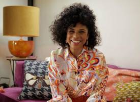Natasja Gibbs: “Ik lach het hardst om mijn eigen grappen”