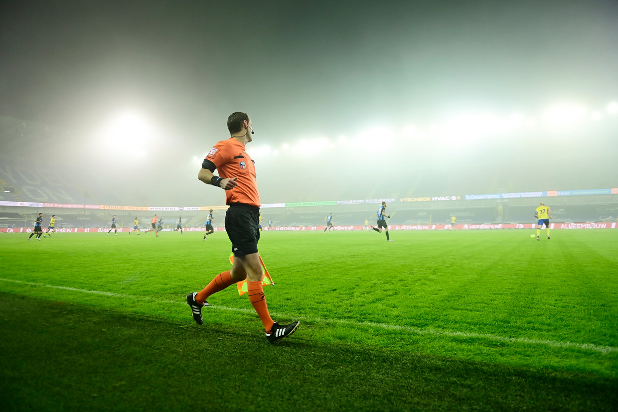 Makelaar Stijn Francis over de gevolgen van Zero voor het voetbal: 'De cultuur helemaal niet veranderd' | Morgen