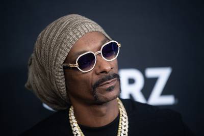 Snoop Dogg gaat hotdogs maken