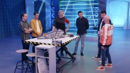 Jan & Julièn bouwen impressionante Star Wars-voertuig