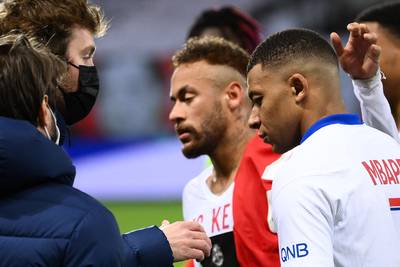 Gitzwarte avond voor PSG en Napoli: Neymar & co zien Lille titel pakken, invaller Mertens en de zijnen grijpen naast CL-ticket