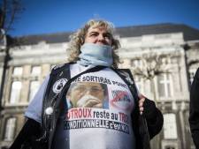 Mini-manif contre la libération de Dutroux