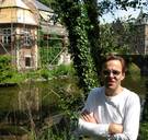 Kunstenaar Wim Delvoye tot 100.000 euro beboet voor bouwovertredingen kasteel