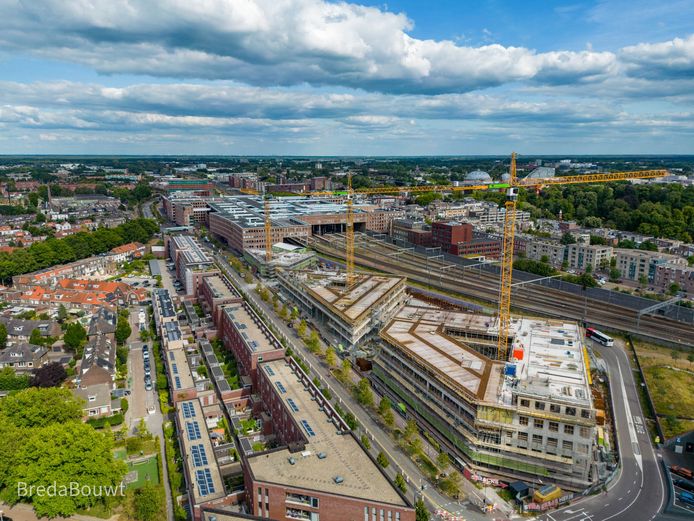 Nieuwbouw in Breda, in dit geval het project 5Tracks bij het NS-station Breda.