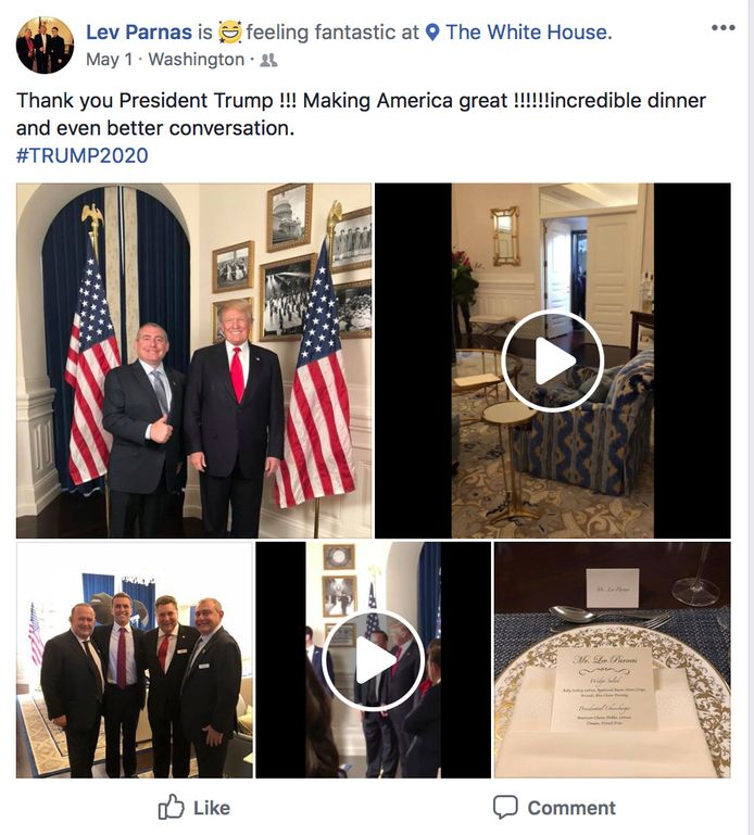 Lev Parnas en president Donald Trump in het Witte Huis op 1 mei 2018.
