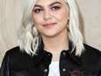 “On a un bébé super cool”, les rares confidences de Louane sur sa fille Esmée