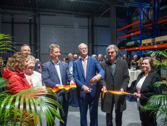Nieuw recylagepark in Merelbeke officieel geopend: “Nu kunnen we de komende 20 jaar de afvalberg verkleinen”