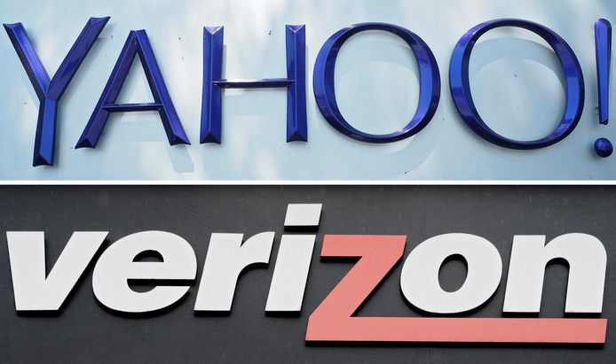 De logo's van Verizon en Yahoo op archiefbeeld.