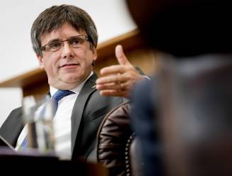 Puigdemont opent tentoonstelling over Catalaanse strijd in Vlaams Parlement: "Opnieuw een grote merci voor Vlaanderen"
