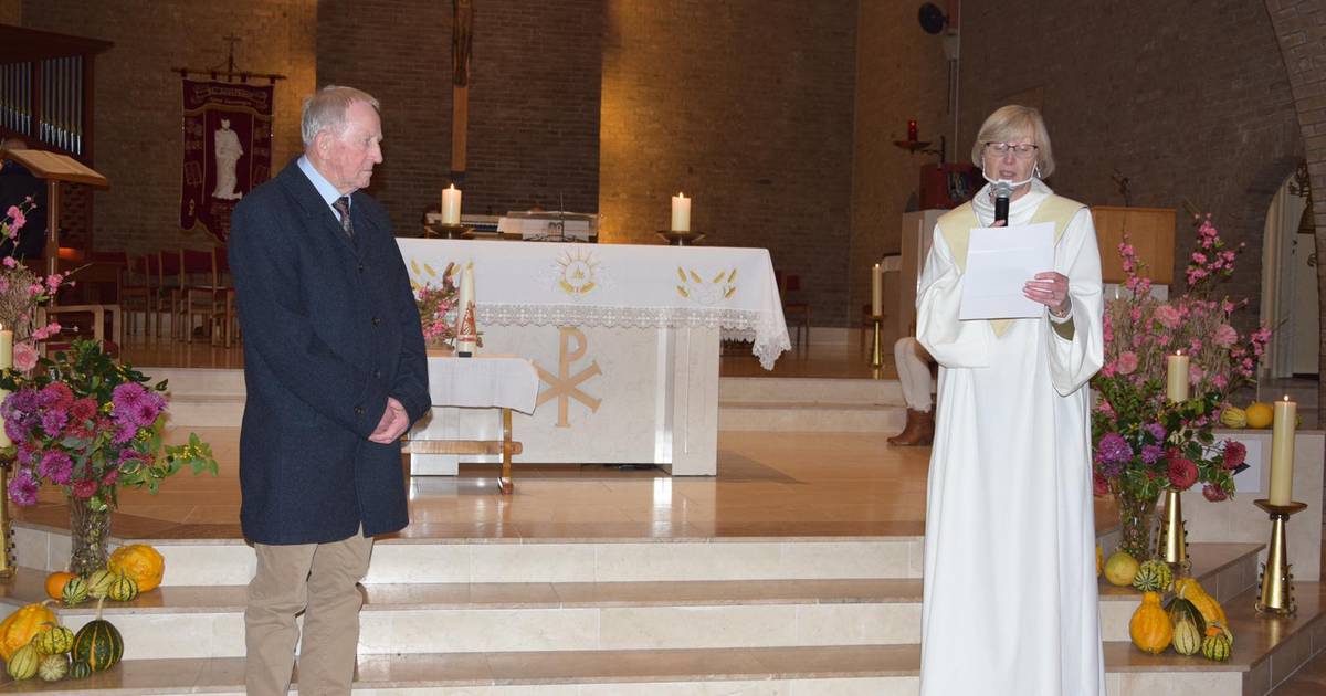 St. Jozefkoor Noord Deurningen zet zestigjarig lid Frans Veldscholten in het zonnetje