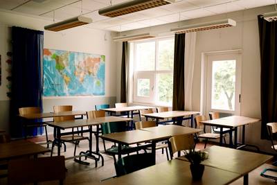 Nationaal Crisiscentrum waarschuwt voor mogelijke dreiging tegen middelbare scholen: “Meld elke verdachte situatie”
