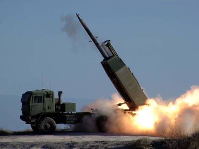 Estland versterkt defensie tegen Rusland met  investering in Amerikaanse HIMARS-raketlanceerders
