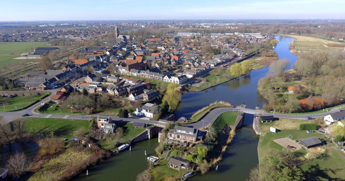 Elk West Betuws dorp aan de Linge krijgt een eigen steiger of kade