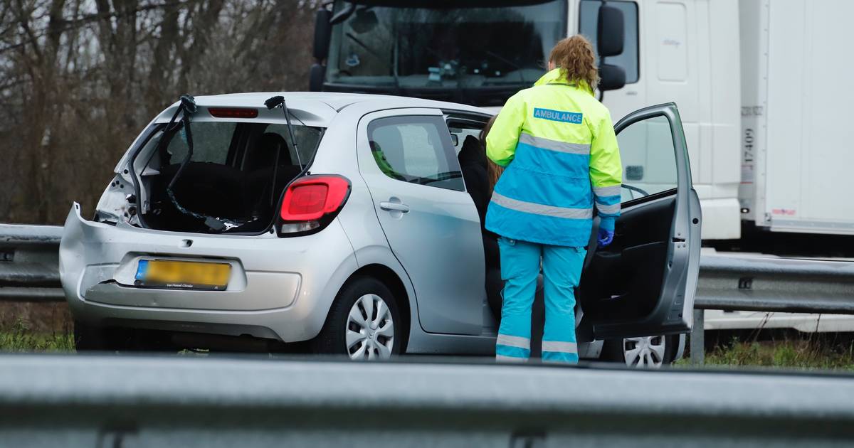 Botsing op A73 tijdens drukke ochtendspits.