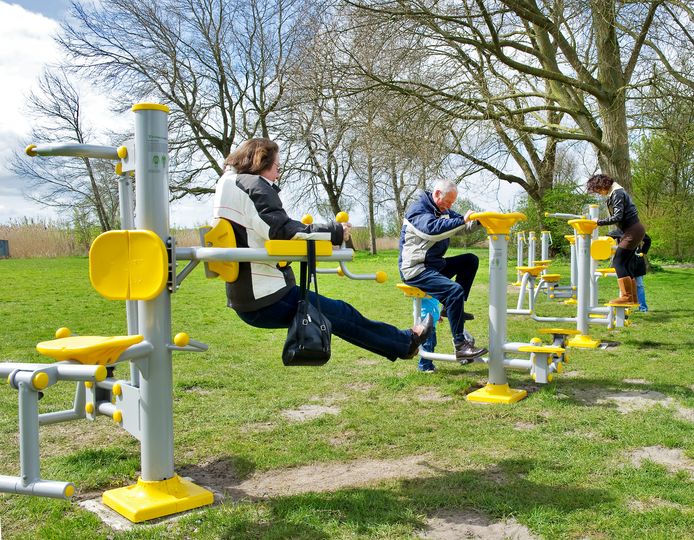 uitzetten Rijk Discriminatie op grond van geslacht Gemeente Uden plaatst outdoor fitness in sportpark | Uden, Veghel e.o. |  bd.nl