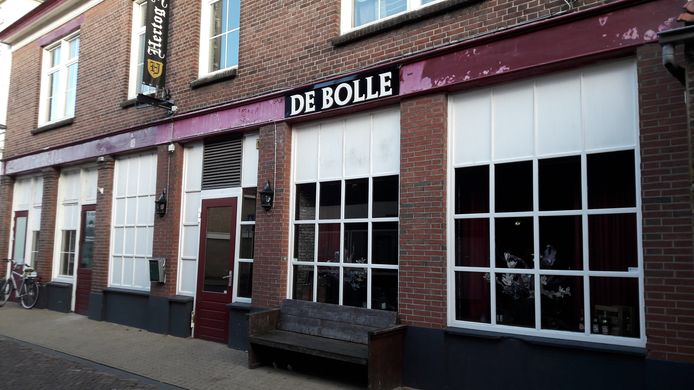 Voormalig discotheek Pam Pam, later De Bolle geheten, wordt een appartementencomplex.