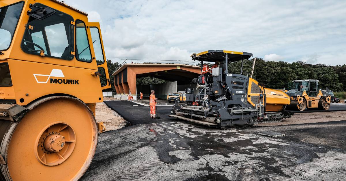 Hier, pal op de grens langs de A12, ligt straks 1.200 ton zout opgeslagen - De Gelderlander