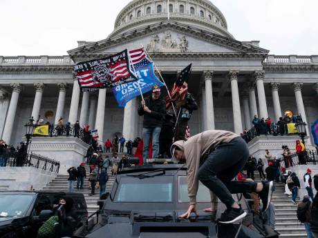 VS houden wake voor bestorming Capitool, Trump lijkt aanhangers juist op te willen stoken