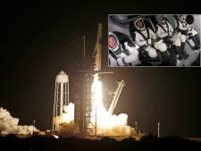 Les premiers touristes de SpaceX sont dans l’espace