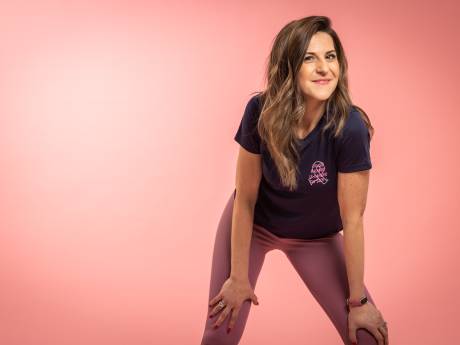 Daniela Prepeliuc, marraine de la Marche Rose de Pink Ribbon: “Ma maman est décédée après une longue bataille contre le cancer du sein”