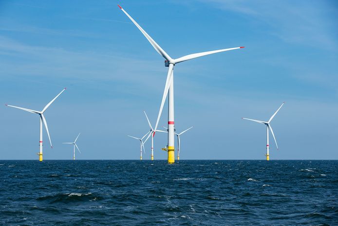 Het Rentel windpark is sinds eind 2018 operationeel en bestaat uit 42 windturbines die samen jaarlijks zo’n 300.000 Belgische gezinnen van duurzame energie kunnen voorzien.