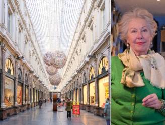 BINNENKIJKER. Véronique (65) woont boven de Koninklijke Sint-Hubertusgalerijen in Brussel: “Als je hier binnenwandelt, waan je je in een ander universum”