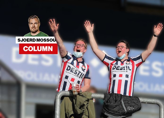 Supporters van Willem II tijdens het duel met RKC Waalwijk.