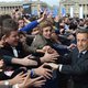 Sarkozy verstopt horloge tijdens campagne-rally