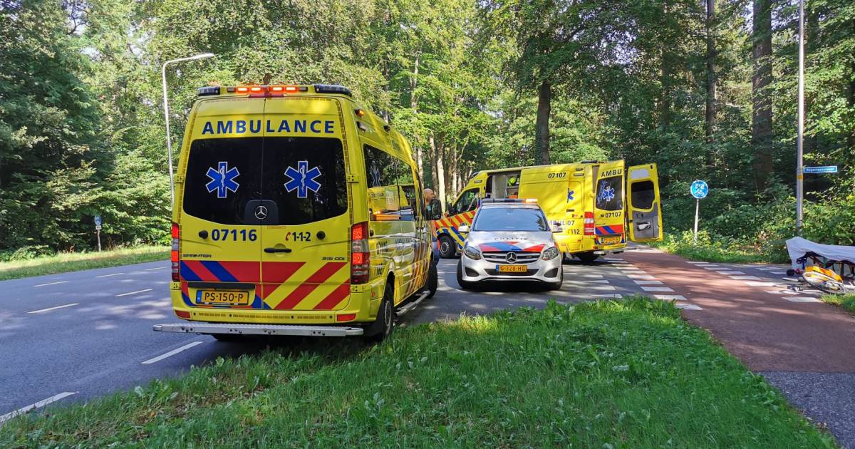 Fietsster raakt zwaargewond bij aanrijding in Wageningen.