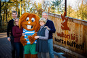 De familie Hagedoorn van vakantiepark Beerze Bulten in vrolijker tijden. Links Gerrit -Jan.