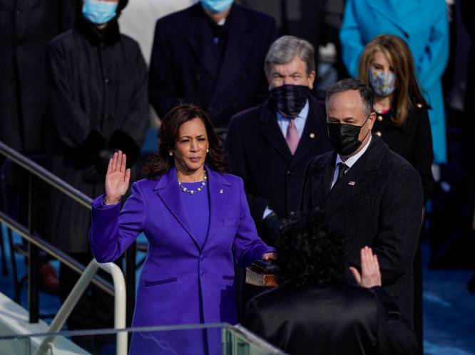 Waarom Kamala Harris, Michelle Obama én Hillary Clinton paars droegen tijdens de inauguratie