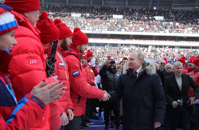 President Vladimir Poetin voert campagne tijdens een evenement in Moskou.