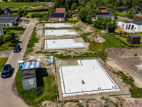 Vakantiepark Old Heino als investering voor de oude dag? ‘Dit kan een woonwijk van Heino worden’