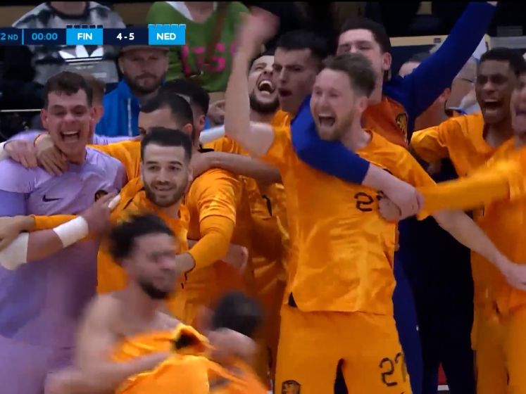 Acht goals in thriller: Oranje naar WK-futsal na sensationele winst op Finland