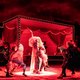 Opera’s krijgen nog zelden een Nederlandse versie: ‘Bruid te koop’ brengt daar verandering in