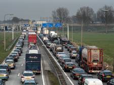 Knooppunt Hooipolder: 'het is Oost-Europees om in deze tijd nog stoplichten te hebben'