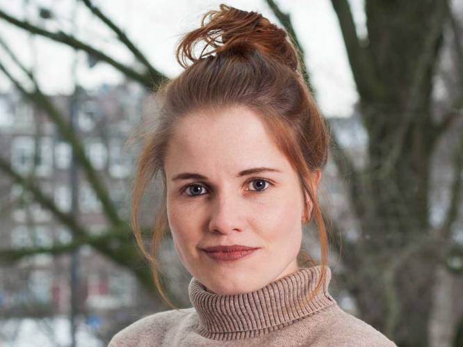 Uitgezette journaliste sleept Nederlandse staat voor de rechter: “Ik pak ze allemaal terug”
