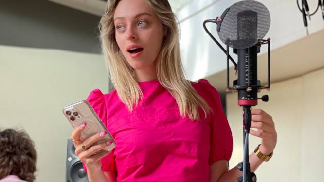 Camille zingt nieuwe begingeneriek van ‘Familie’ in: “Het voelde meteen goed aan”