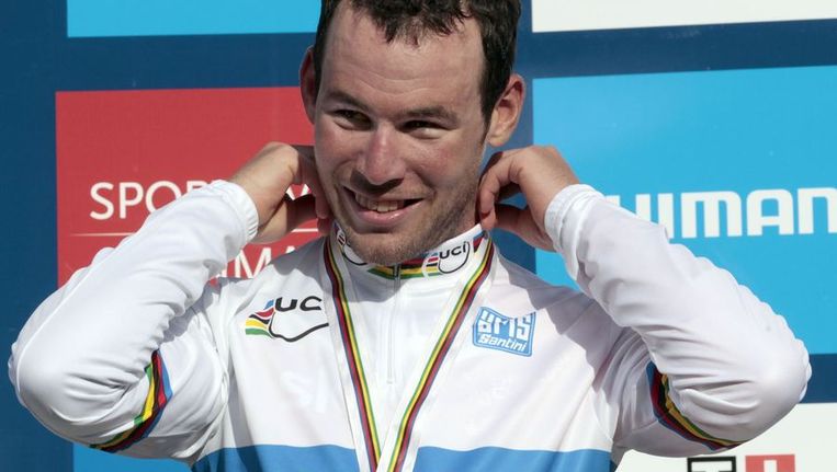 Mark Cavendish kroonde zich in september tot wereldkampioen op de weg. Beeld reuters