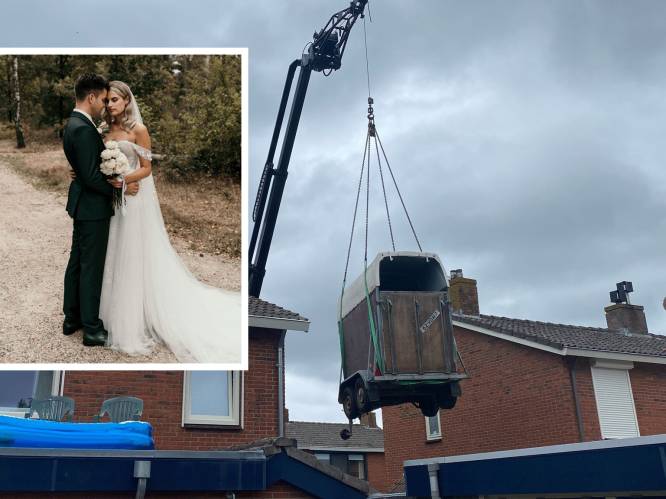 Bruidspaar uit Elburg wacht spectaculaire verrassing bij thuiskomst: ‘Nog nooit eerder meegemaakt’