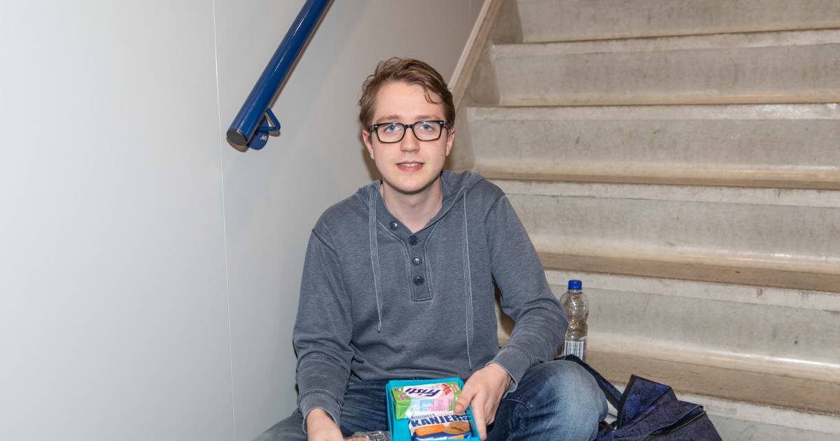 Eten tijdens de examens vooral niet te veel herrie maken Eindexamens 2019 pzc.nl