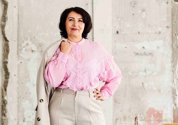 Emine (60) moest haar dementerende vader uit het verpleeghuis halen