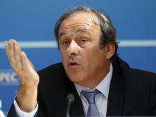 Platini renvoie vers l'administration fiscale suisse
