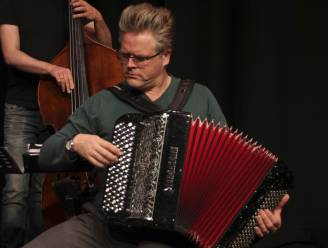 Boho Strings en Gwen Cresens geven samen concert in Sint-Amanduskerk