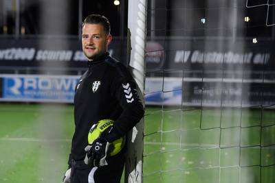Keeper Rodney Schrauwen bewijst dat een overstap van SCO naar Oosterhout niet zo pittig meer is als