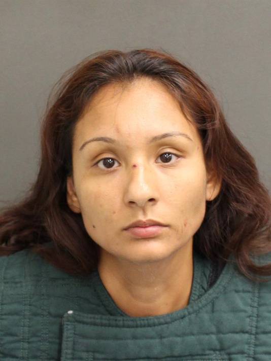 Moeder Rosa Alcides Rivera wordt aangeklaagd voor moord.